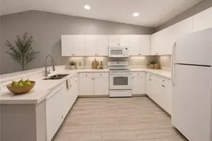 715 SE 24th Ave, Cape Coral, FL 33990 - Photo 5