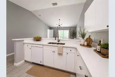 715 SE 24th Ave #715, Cape Coral, FL 33990 - Photo 3