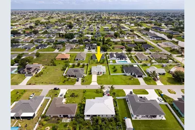 923 NE 9th Ter, Cape Coral, FL 33909 - Photo 25