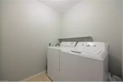 923 NE 9th Ter, Cape Coral, FL 33909 - Photo 19