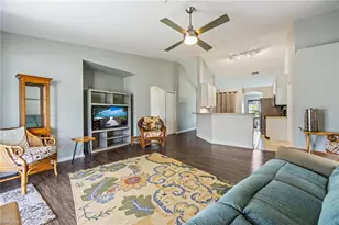 923 NE 9th Terrace, Cape Coral, FL 33909 - Photo 7