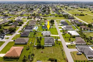 923 NE 9th Terrace, Cape Coral, FL 33909 - Photo 29