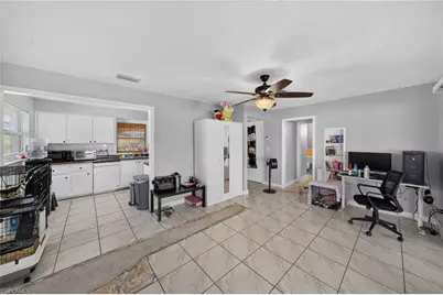 1306 SE 40th Ter, Cape Coral, FL 33904 - Photo 19