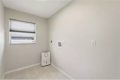 524 SE 8th Pl, Cape Coral, FL 33990 - Photo 45
