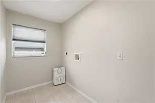 524 SE 8th Pl, Cape Coral, FL 33990 - Photo 45