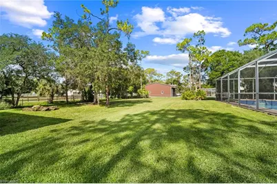 11704 Bentwood Ct, North Fort Myers, FL 33917 - Photo 31