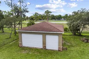 11704 Bentwood Ct, North Fort Myers, FL 33917 - Photo 29