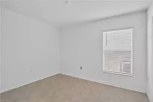 17742 Paradiso Wy, North Fort Myers, FL 33917 - Photo 21