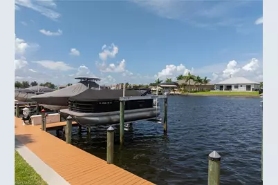 198 Shadroe Cove Cir #502, Cape Coral, FL 33991 - Photo 7