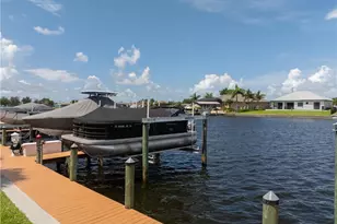 198 Shadroe Cove Cir, Cape Coral, FL 33991 - Photo 7