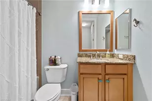 198 Shadroe Cove Cir, Cape Coral, FL 33991 - Photo 29