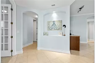 198 Shadroe Cove Cir, Cape Coral, FL 33991 - Photo 9