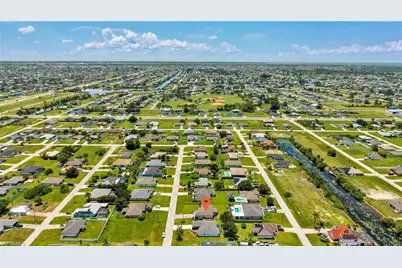 1401 NW 10th Ter, Cape Coral, FL 33993 - Photo 29