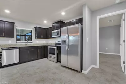 1401 NW 10th Ter, Cape Coral, FL 33993 - Photo 9