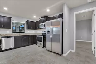 1401 NW 10th Terrace, Cape Coral, FL 33993 - Photo 9