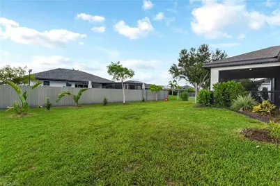 1401 NW 10th Ter, Cape Coral, FL 33993 - Photo 25