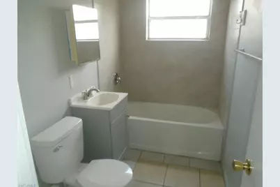 330 Ottumwa Ave, Fort Myers, FL 33905 - Photo 7