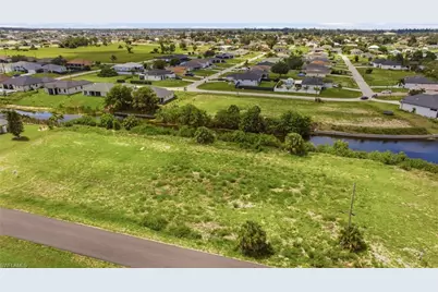 1812 NW 2nd Ter, Cape Coral, FL 33993 - Photo 11