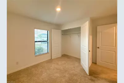 3010 NE 6th Pl, Cape Coral, FL 33909 - Photo 11