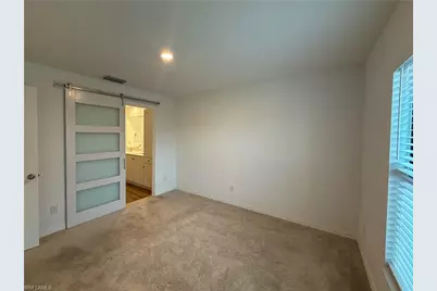 3010 NE 6th Pl, Cape Coral, FL 33909 - Photo 7