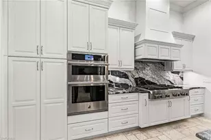 8250 Penzance Blvd, Fort Myers, FL 33912 - Photo 9