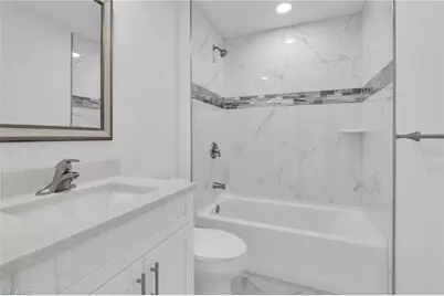 310 NE 9th Ter, Cape Coral, FL 33909 - Photo 21