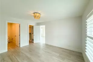 2846 Arbutus St, Naples, FL 34112 - Photo 9