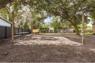 11700 Deal Rd, North Fort Myers, FL 33917 - Photo 27