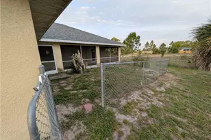 1235 Cloplon St E, Lehigh Acres, FL 33974 - Photo 31