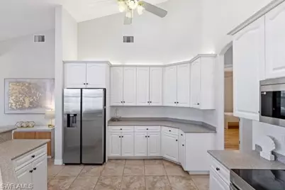 2111 SW 51st St, Cape Coral, FL 33914 - Photo 3