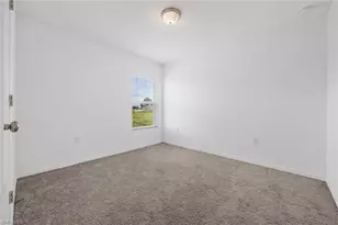 8043 Mangrove Cir, Labelle, FL 33935 - Photo 17