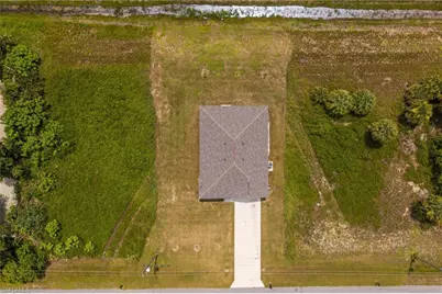 8043 Mangrove Cir, Labelle, FL 33935 - Photo 27