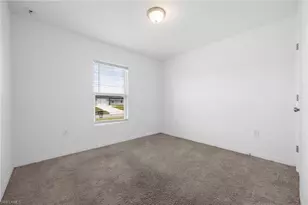 8043 Mangrove Cir, Labelle, FL 33935 - Photo 15