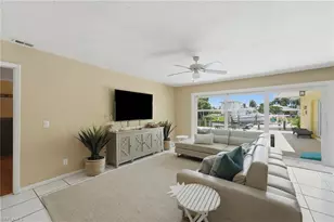 902 El Dorado Pkwy E, Cape Coral, FL 33904 - Photo 5