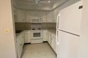 13301 Broadhurst Loop, Fort Myers, FL 33919 - Photo 5
