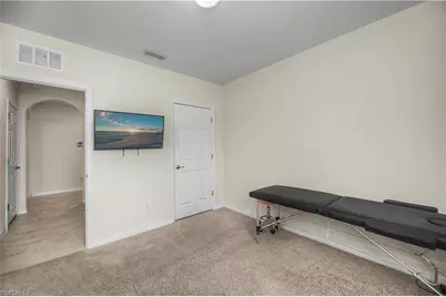 152 SE 27th Ter, Cape Coral, FL 33904 - Photo 27