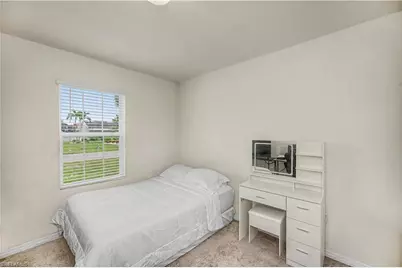 152 SE 27th Ter, Cape Coral, FL 33904 - Photo 23