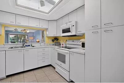 12601 Kelly Sands Way #422, Fort Myers, FL 33908 - Photo 7