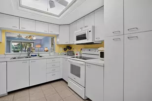 12601 Kelly Sands Way, Fort Myers, FL 33908 - Photo 7