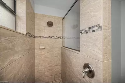 20 NE 20th Ave, Cape Coral, FL 33909 - Photo 25