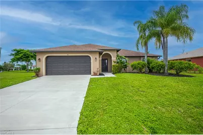 20 NE 20th Ave, Cape Coral, FL 33909 - Photo 3