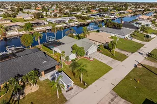 3106 SE 10th Pl, Cape Coral, FL 33904 - Photo 3