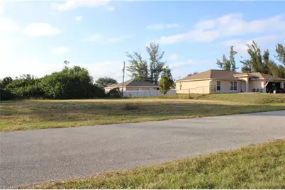 1634 NW 1st Ave, Cape Coral, FL 33993 - Photo 9