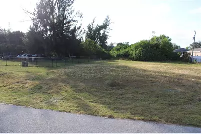 1634 NW 1st Ave, Cape Coral, FL 33993 - Photo 1