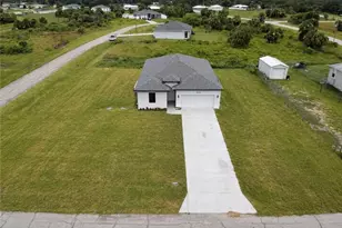 1042 Monday St, Labelle, FL 33935 - Photo 25