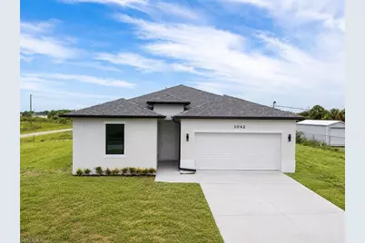 1042 Monday St, Labelle, FL 33935 - Photo 1