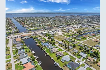 1413 SE 36th Ter, Cape Coral, FL 33904 - Photo 33