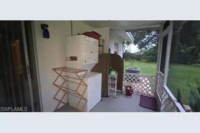 823 Courtington Ln #1, Fort Myers, FL 33919 - Photo 9