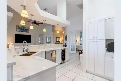 4924 SW 17th Ave, Cape Coral, FL 33914 - Photo 9