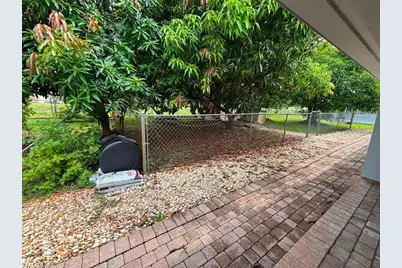 1412 Kimdale St E, Lehigh Acres, FL 33936 - Photo 17
